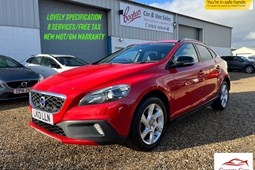 Volvo V40 Cross Country (13-19) D2 Cross Country Lux 5d For Sale - Coopers Cars (South West) Limited, East Brent