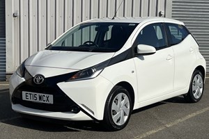 Toyota Aygo (14-22) 1.0 VVT-i X-Play 5d For Sale - Hammond Cars Great Yarmouth, Great Yarmouth