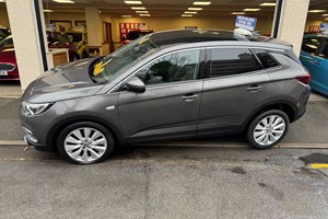 Vauxhall Grandland X SUV (18-21) Elite Nav 1.2 (130PS) Turbo Start/Stop auto (10/2018 on) 5d For Sale - Central Cars, Blaenau