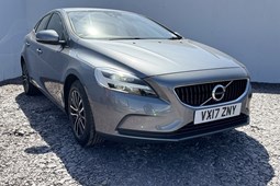 Volvo V40 Hatchback (12-19) D2 (120bhp) Momentum Nav Plus 5d For Sale - T Wall Garages Citroen - Kingswinford, Kingswinford