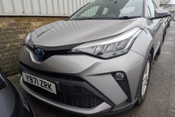 Toyota C-HR SUV (17-23) Icon 1.8 VVT-i Hybrid 122hp auto 5d For Sale - Dream Motors, Littlehampton
