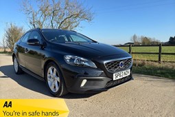 Volvo V40 Cross Country (13-19) D2 Cross Country Lux 5d For Sale - Zeus Cars Limited, Huntingdon