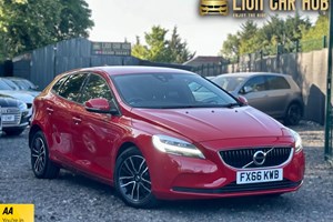 Volvo V40 Hatchback (12-19) D2 (120bhp) Momentum 5d For Sale - LION CAR HUB LTD, Farnham