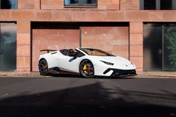 Lamborghini Huracan Spyder (15 on) Performante auto 2d For Sale - V12 Automobil Limited, London