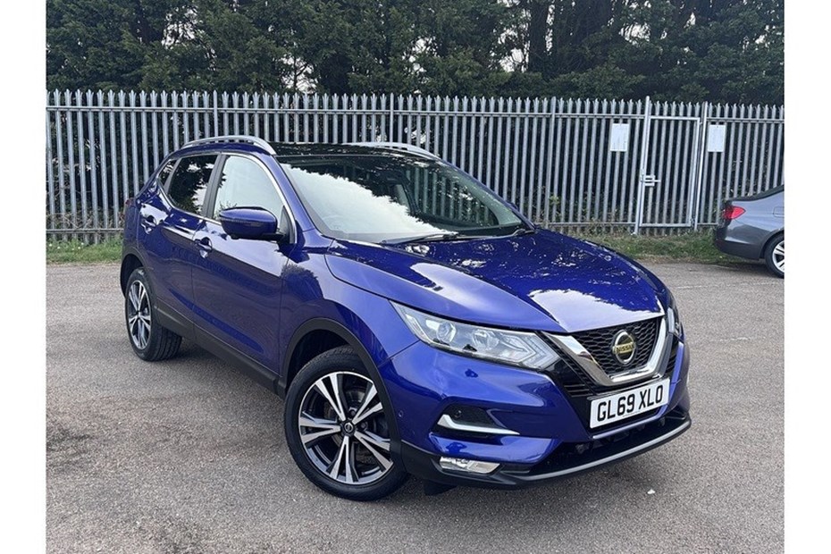 Nissan Qashqai (14-21) N-Connecta 1.3 DIG-T 140 5d For Sale - Imperial Motor Company Limited, St Leonards on Sea