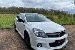 Vauxhall Astra Sport Hatch (05-10) 2.0T 16V VXR Arctic 3d For Sale - KLAW MOTORS, Slough