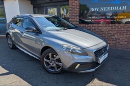 Volvo V40 Cross Country (13-19) D2 (120bhp) Cross Country Lux 5d Geartronic For Sale - Roy Needham Cars, Barnsley
