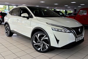 Nissan Qashqai SUV (21 on) 1.3 DiG-T MH 158 Tekna+ 5dr For Sale - Direct Cars Limited, Sheffield
