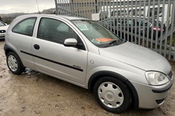 Vauxhall Corsa Hatchback (00-04) 1.2i 16V Comfort 3d For Sale - Rawling Street Trade Cars, Keighley