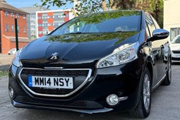 Peugeot 208 Hatchback (12-19) 1.2 VTi Style 5d For Sale - R-M Motors, Burton Upon Trent
