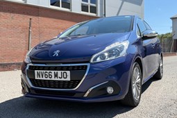 Peugeot 208 Hatchback (12-19) 1.2 PureTech Allure 5d For Sale - R-M Motors, Burton Upon Trent