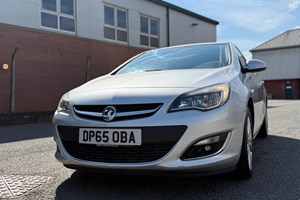 Vauxhall Astra Hatchback (09-15) 1.4i 16V SRi (06/12-) 5d For Sale - R-M Motors, Burton Upon Trent