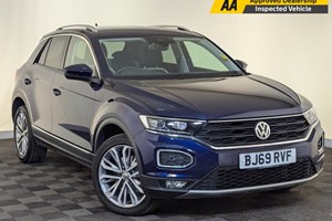 Volkswagen T-Roc SUV (17 on) SEL 2.0 TDI 150PS 5d For Sale - V12 Sports and Classics Hinckley, Hinckley