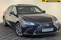 Lexus ES Saloon (19 on) 300h E-CVT auto 4d For Sale - V12 Sports and Classics Hinckley, Hinckley