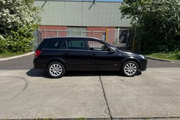 Vauxhall Astra Estate (04-10) 1.8i 16V Design 5d Auto For Sale - HORNSBY CARS LTD, Basildon