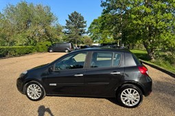 Renault Clio Hatchback (05-12) 1.2 16V Dynamique TomTom 5d For Sale - Top1Cars LTD, Chelmsford