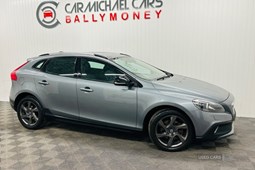 Volvo V40 Cross Country (13-19) D2 (120bhp) Cross Country Lux 5d For Sale - Carmichael Cars, Ballymoney