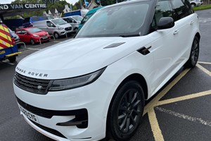 Land Rover Range Rover Sport SUV (22 on) 3.0 D300 Dynamic SE 5dr Auto For Sale - Lomond Van Centre, Dumbarton