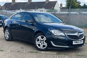 Vauxhall Insignia Hatchback (09-17) 1.6 CDTi ecoFLEX Design (Start Stop) 5d For Sale - Fine Car Sales, Peterborough