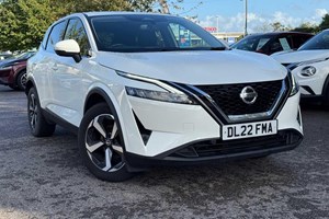 Nissan Qashqai SUV (21 on) 1.3 DiG-T MH N-Connecta 5dr For Sale - Yeomans Nissan Portsmouth, Portsmouth