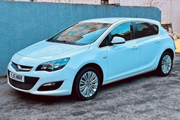 Vauxhall Astra Hatchback (09-15) 1.4i 16V Excite (10/13-) 5d For Sale - AR Auto Sales Ltd, Edinburgh