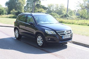 Volkswagen Tiguan (08-16) 2.0 TDI SE 5d Auto For Sale - J B Motors, Woking