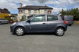 Renault Clio Hatchback (05-12) 1.2 16V Expression 3d For Sale - Three Pines Garage Limited, Bromyard