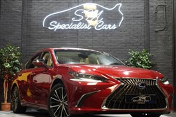 Lexus ES Saloon (19 on) 300h E-CVT auto 4d For Sale - SM Specialist Cars Ltd, Bedford