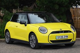 MINI Cooper Electric Hatchback (24 on) 160kW SE Classic 54kWh 3dr Auto For Sale - Arnold Clark Inverness MINI, Inverness