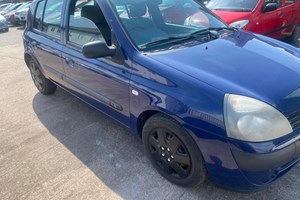 Renault Clio Hatchback (01-08) 1.2 Authentique 5d For Sale - Elite Cars, Birmingham