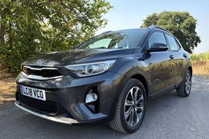Kia Stonic SUV (17 on) 2 1.6 CRDi 108bhp ISG 5d For Sale - Ganine Doyle Cars Ltd, Taunton