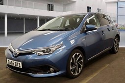 Toyota Auris (12-19) 1.8 Hybrid Design 5d CVT For Sale - Car Sea Ltd, Dagenham