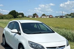 Vauxhall Astra Hatchback (09-15) 1.3 CDTi 16V ecoFLEX Design (Start Stop) 5d For Sale - Thorney Toll Motors, Wisbech