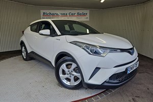 Toyota C-HR SUV (17-23) Icon 1.8 Hybrid FWD auto 5d For Sale - Richardsons Car Sales, LINCOLN