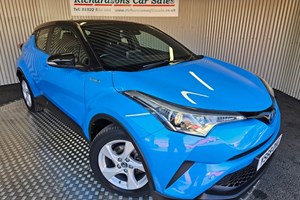 Toyota C-HR SUV (17-23) Icon 1.8 Hybrid FWD auto 5d For Sale - Richardsons Car Sales, LINCOLN