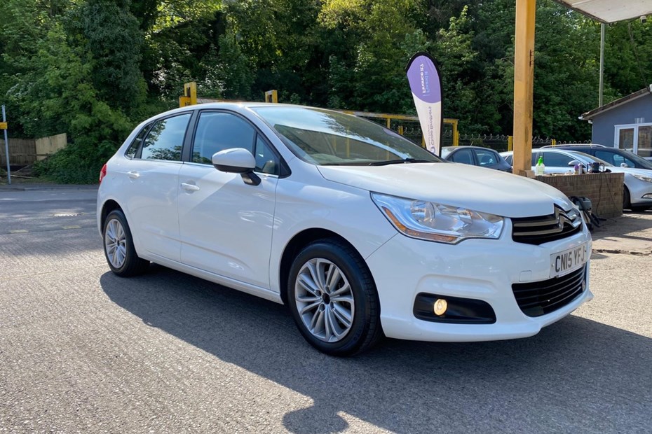 Citroen C4 Hatchback (11-18) 1.2 PureTech VTR+ 5d For Sale - Steve Williams Car Sales, Abercarn