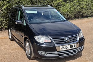 Volkswagen Touran (03-10) 2.0 TDI Sport 5d DSG (07) For Sale - AJ Motor Group, Peterborough
