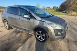 Peugeot 3008 (09-16) 1.6 e-HDi (112bhp) Exclusive 5d EGC For Sale - LC Car Sales, Colchester