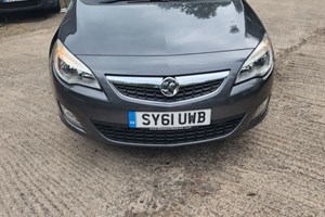 Vauxhall Astra Sports Tourer (10-15) 1.4i 16V Exclusiv 5d For Sale - Desirable Motors, Tredegar