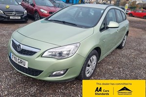 Vauxhall Astra Sports Tourer (10-15) 1.6i 16V Exclusiv 5d Auto For Sale - NT Traders Limited, Romford