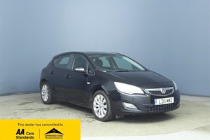 Vauxhall Astra Hatchback (09-15) 1.6i 16V Exclusiv 5d Auto For Sale - NT Traders Limited, Romford