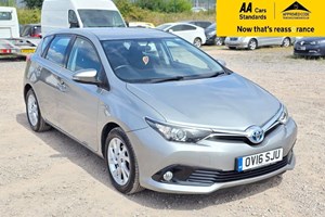 Toyota Auris (12-19) 1.8 Hybrid Icon 5d CVT For Sale - The Car Traders, Romford