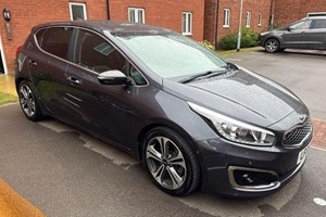 Kia Ceed Hatchback (12-18) 1.6 CRDi ISG 3 5d DCT For Sale - The Car Traders, Romford