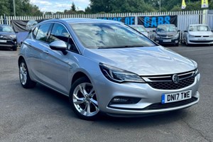 Vauxhall Astra Hatchback (15-21) 1.4T 16V SRi 5d For Sale - Surrey House Of Cars Ltd, Chertsey