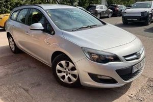 Vauxhall Astra Sports Tourer (10-15) 1.7 CDTi 16V ecoFLEX Design (Start Stop) 5d For Sale - My-motorcar.com, Burry Port