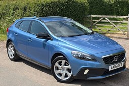 Volvo V40 Cross Country (13-19) D2 (120bhp) Cross Country Lux Nav 5d Geartronic For Sale - HKM Cars Devon, Clyst st Mary