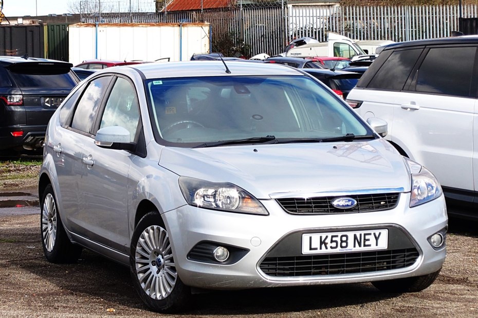 Ford Focus Hatchback (05-11) 1.6 Titanium 5d Auto (08) For Sale - mhas, Ilford