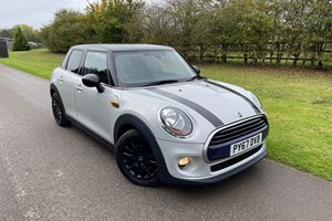 MINI Hatchback (14-24) 1.5 Cooper Hatchback 5d For Sale - The Drivers Gallery Ltd, Bromsgrove