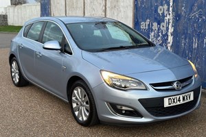 Vauxhall Astra Hatchback (09-15) 1.6i 16V Elite (06/12-) 5d Auto For Sale - Marvello Trading, Purfleet Industrial Park