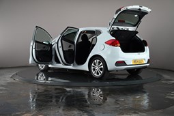 Kia Ceed Hatchback (12-18) 1.6 GDi 3 5d DCT For Sale - Mantles Kia Royston, Royston